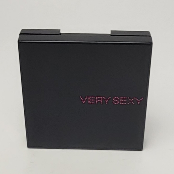 Victoria secret very sexy mosaic eyeshadow - Picture 2 of 5